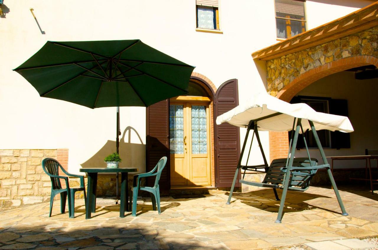 Agriturismo San Lino-Gilberto マッサ・マリッティマ エクステリア 写真